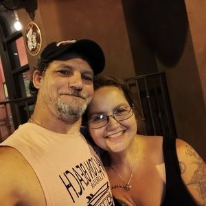 Meet your Posher, Nicholas